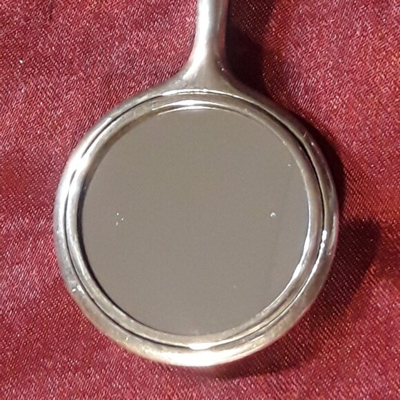 925 Sterling Silver Pendant Vintage 90s Hand Mirror on Silvertone Chain Extender - Picture 5 of 8
